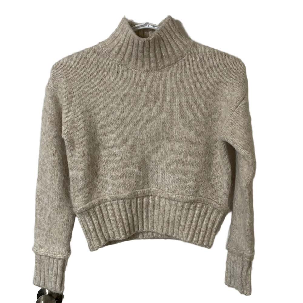 Flat White Los Angelos Cropped Oatmeal Colour Sweater Size Small